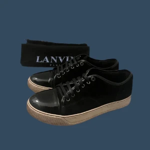 Svarta Lanvins  - Mycket fint skick  Uk9 - 43/44
