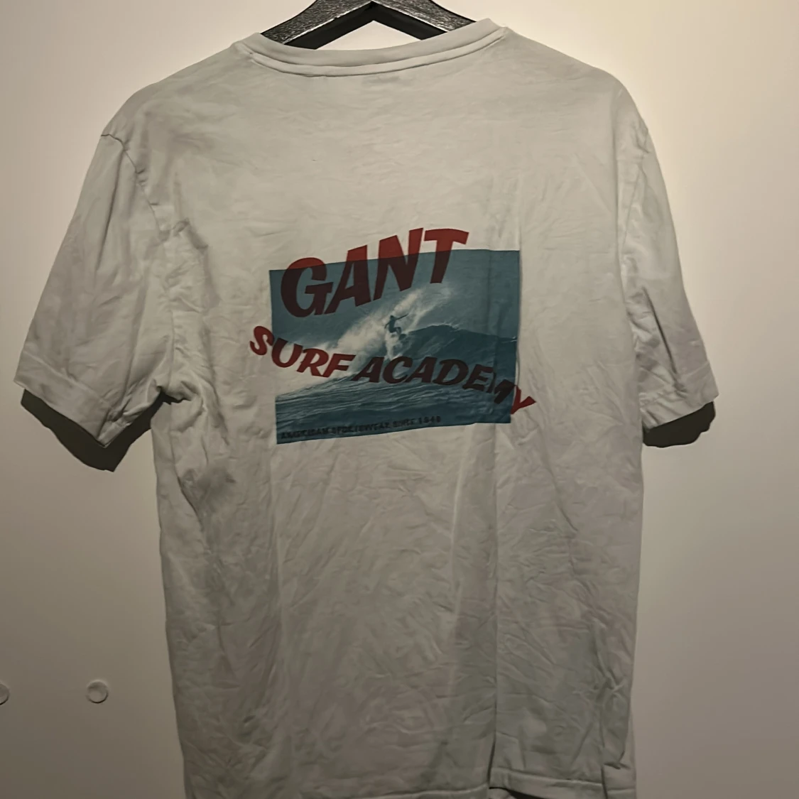 Vit t-shirt från GANT - 1