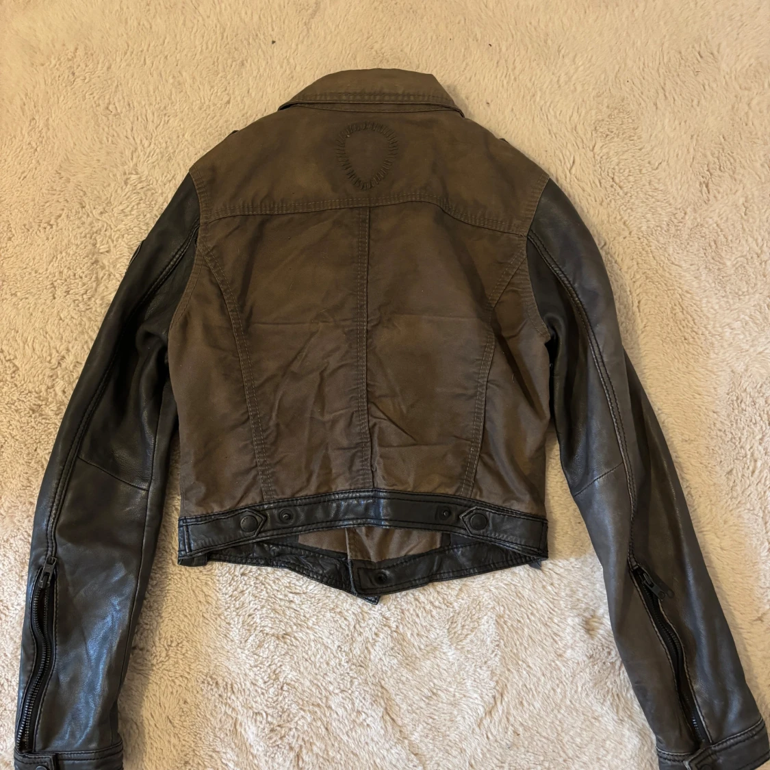 Biker jacka st: S - 2