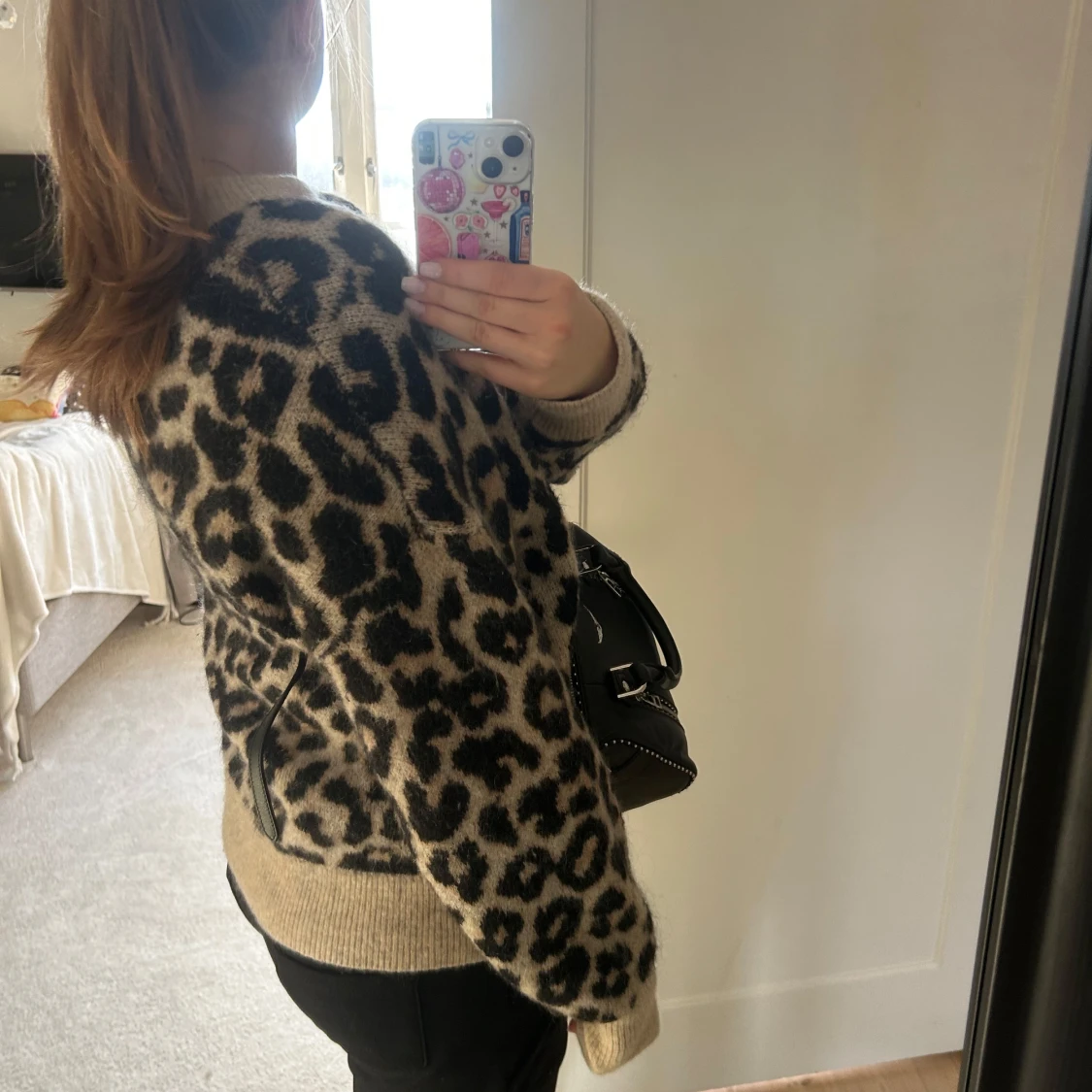 Leopardmönstrad stickad tröja - 1