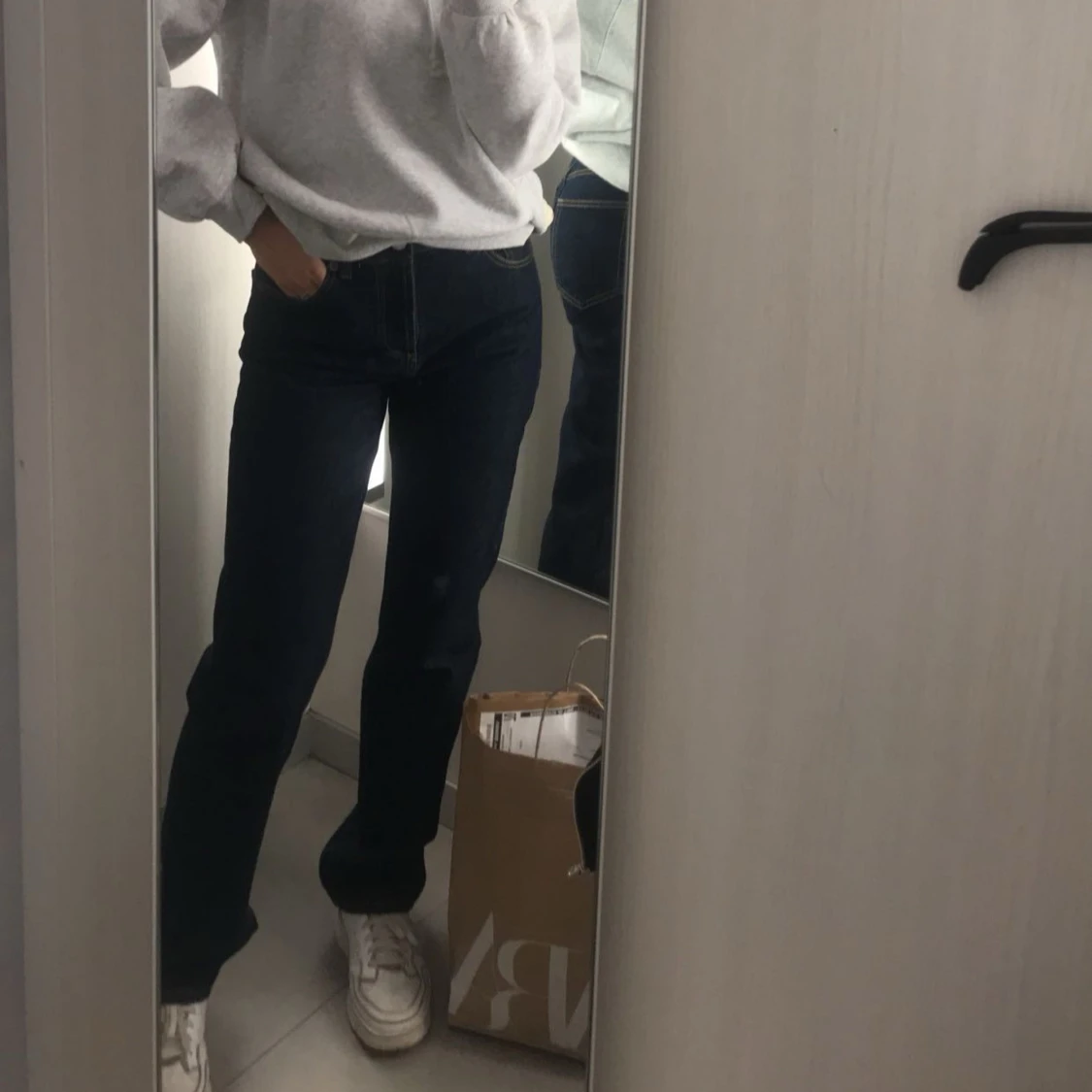 Zara Blå jeans med knappar - 90