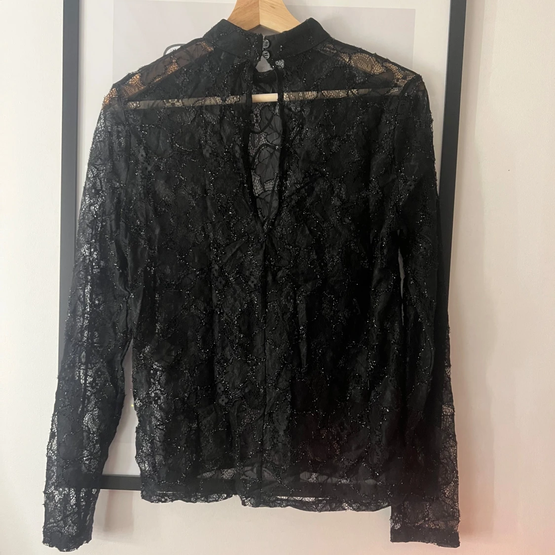 Glittrig spets tröja - 90