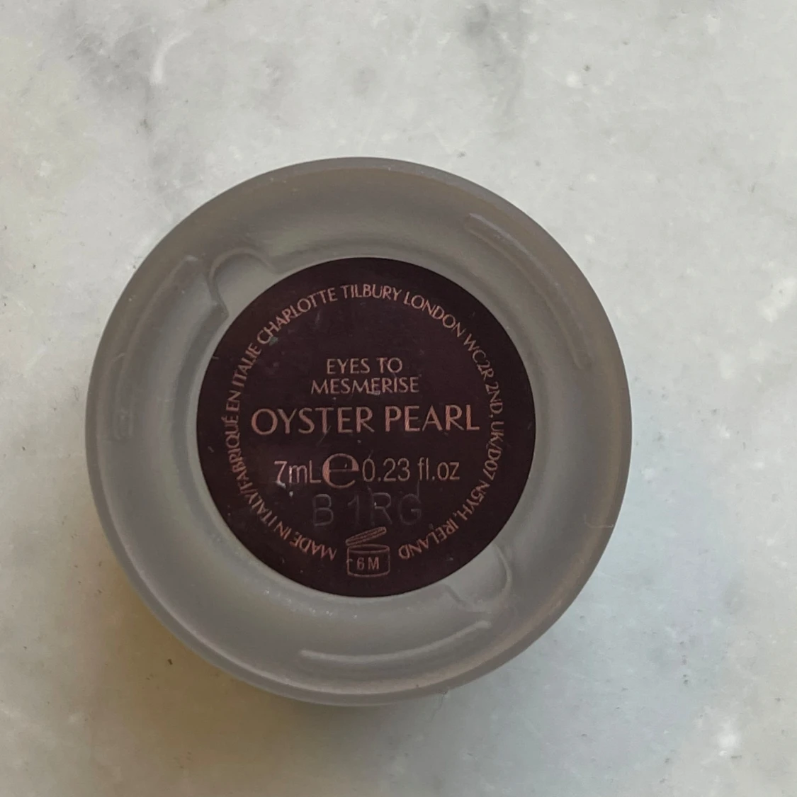 Oyster Pearl från Charlotte Tilbury - 90