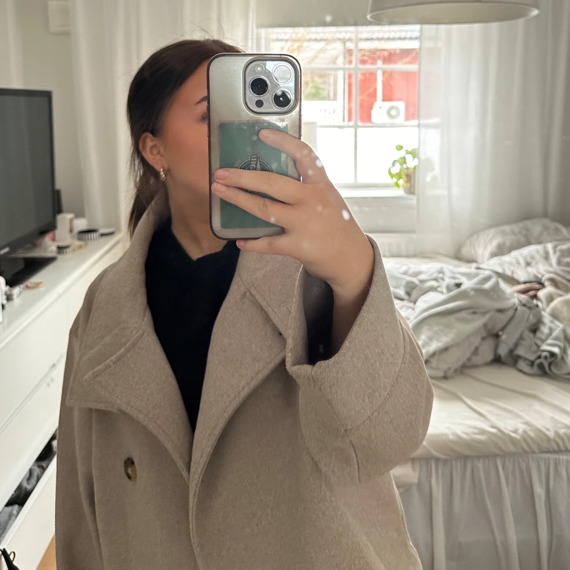 Beige kappa med knappar - 90