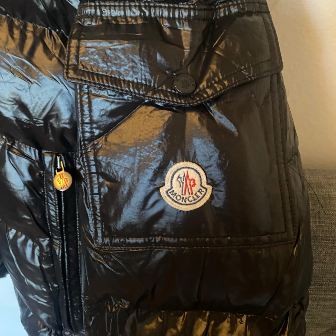 Svart dunjacka från Moncler - 90