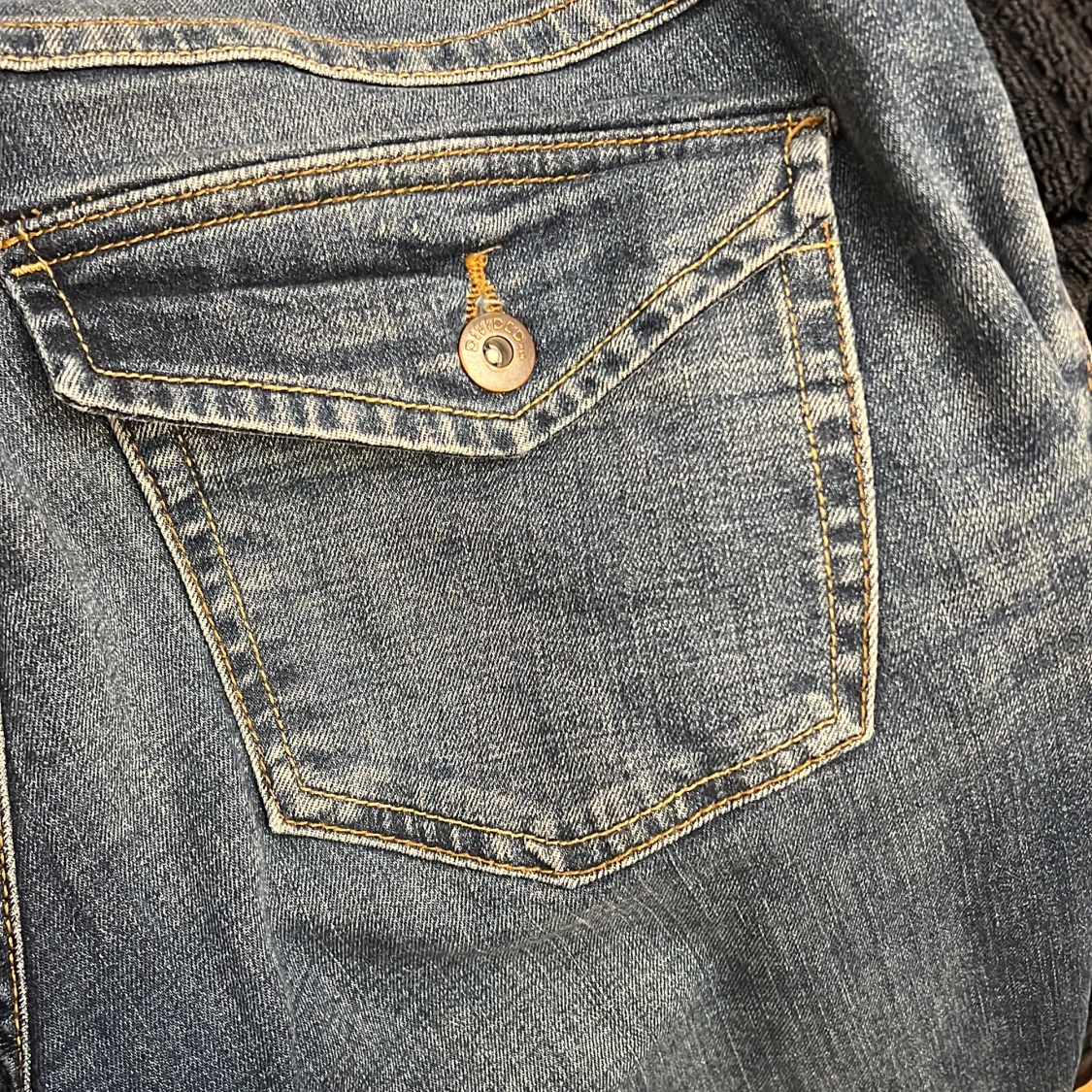 Blå jeans från H&M Divided - 93