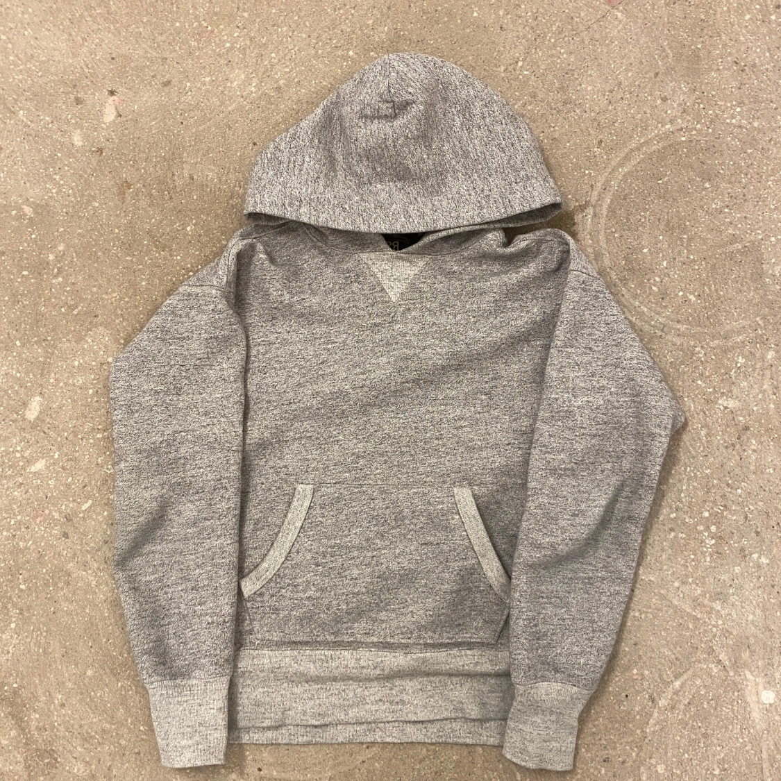 Grå hoodie från double RL 