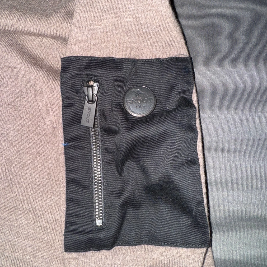 Beige tröja från Snoot - 92