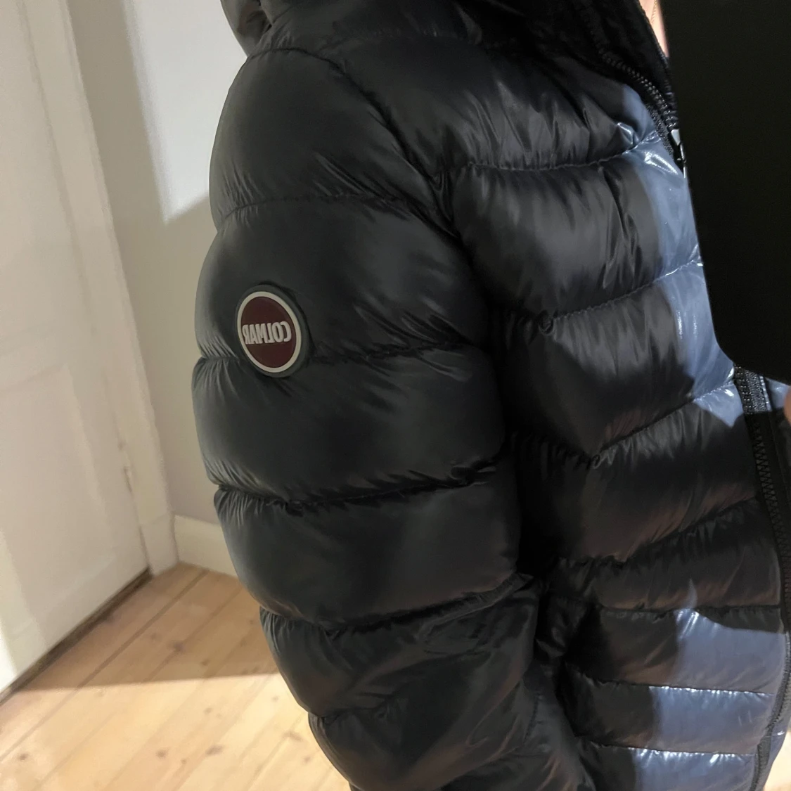 blå dunjacka från Colmar