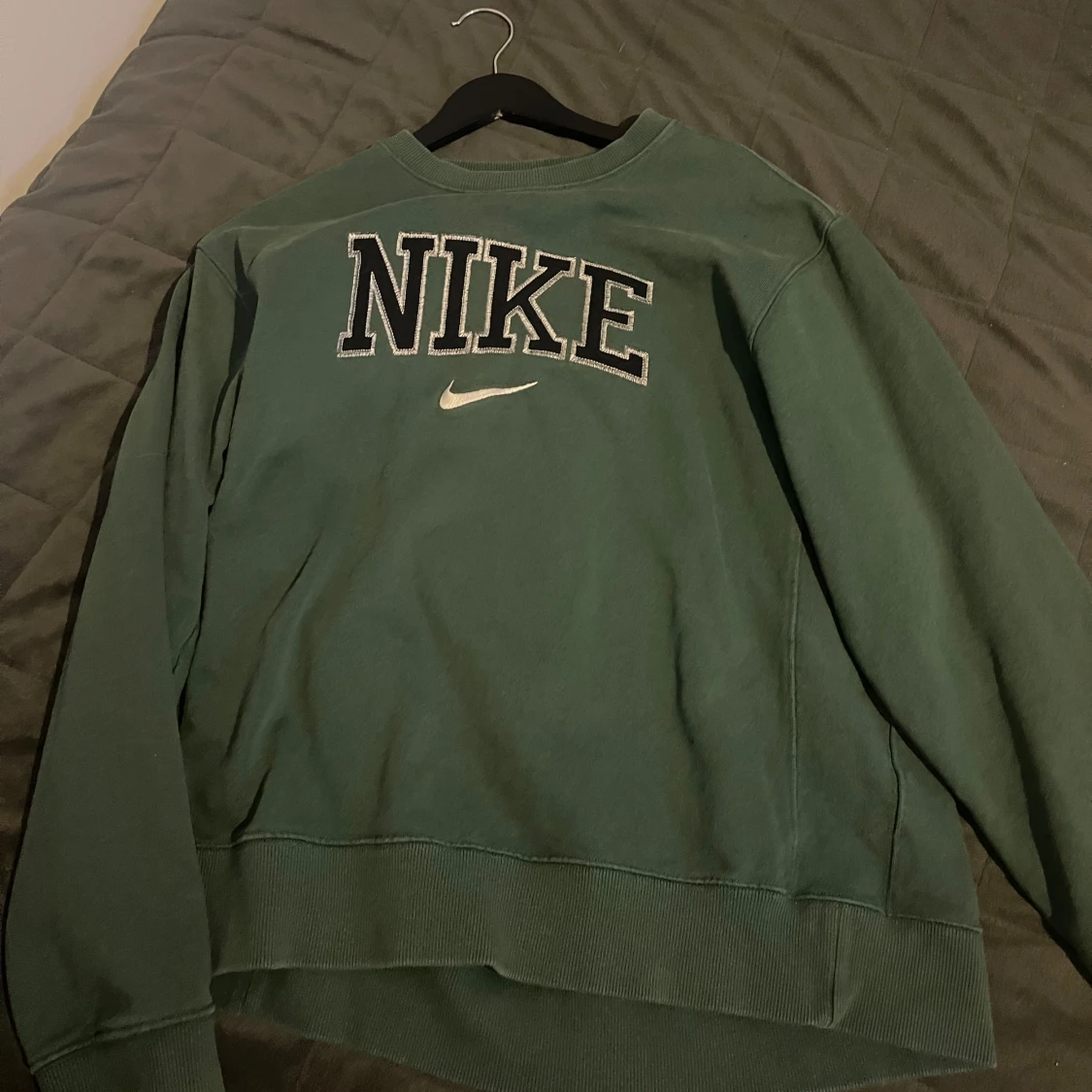 Grön sweatshirt från Nike