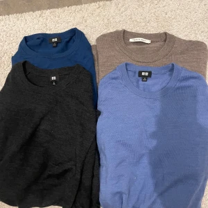 Merino Crewneck Deal - 4 för 500kr 3 Uniqlo, 1 A days march Alla i storlek M Inga defekter, hög kvalitet Endast cash, möts upp.