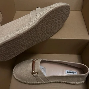 Espadrillos - Espadrillos helt oanvända från asos i storlek 38