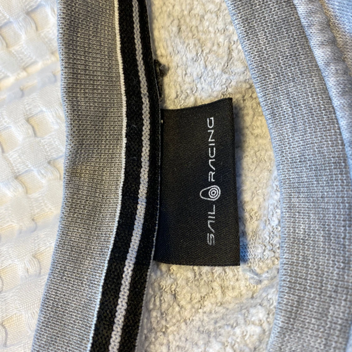 Grå tröja från Sail Racing - 91