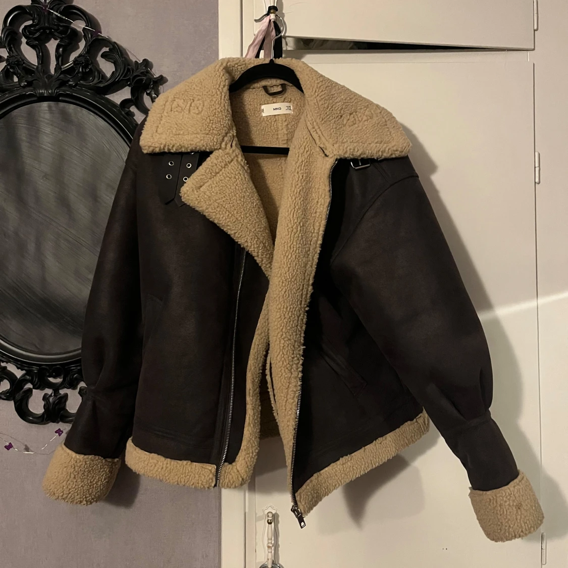 brun vinterjacka/höstjacka