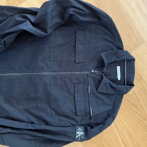 Calvin Klein  - Calvin Klein skjorta over size. Stlk xs 