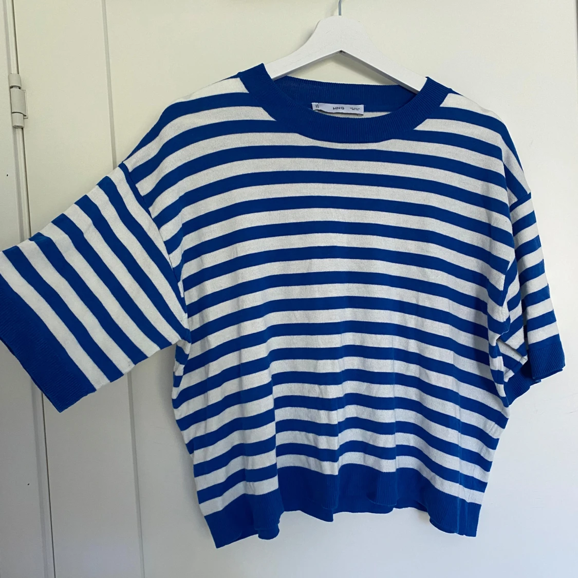 Kortärmad tröja från Mango