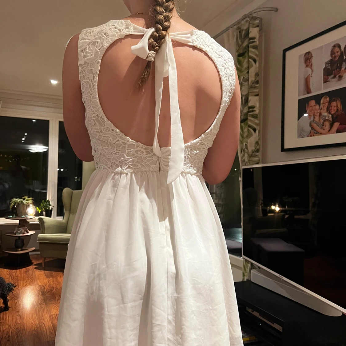 Studentklänning från Model Behavior - 1