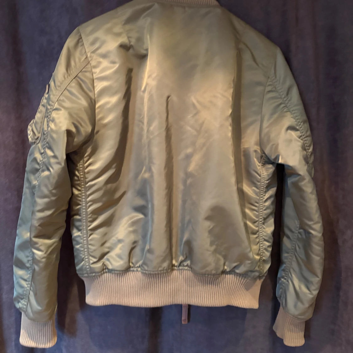 Grön bomberjacka med orange foder - 1