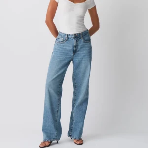 Baggy Hight Waist - Säljer då dem ej passade mig, ord pris 500kr💗