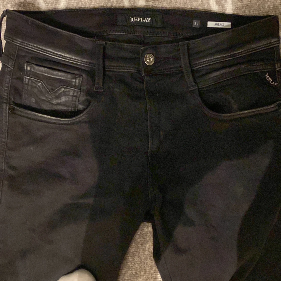 Svarta jeansbyxor från Replay - 2