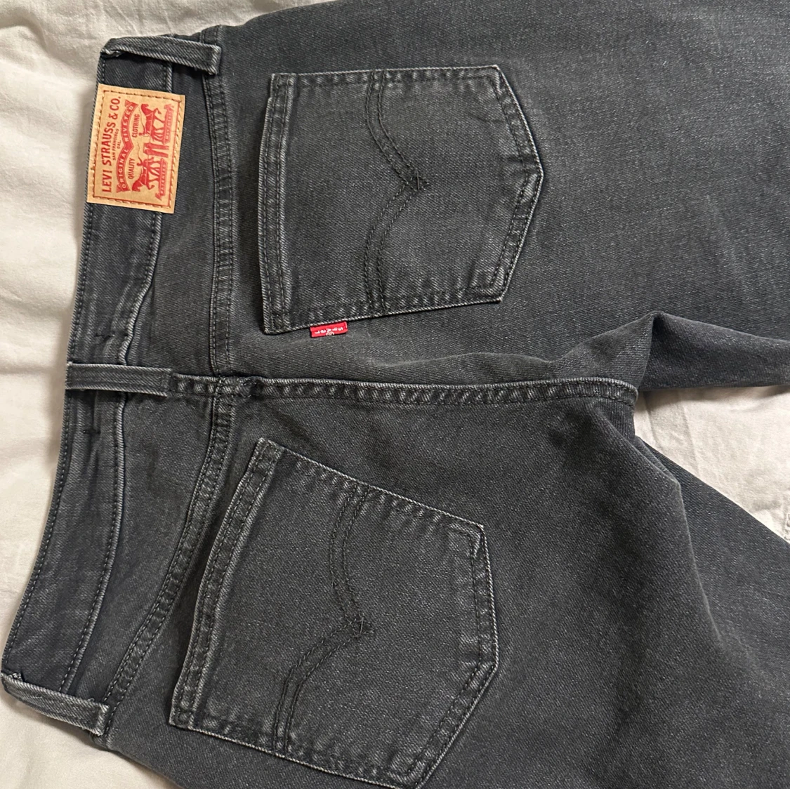 Svarta jeans från Levi's - 90