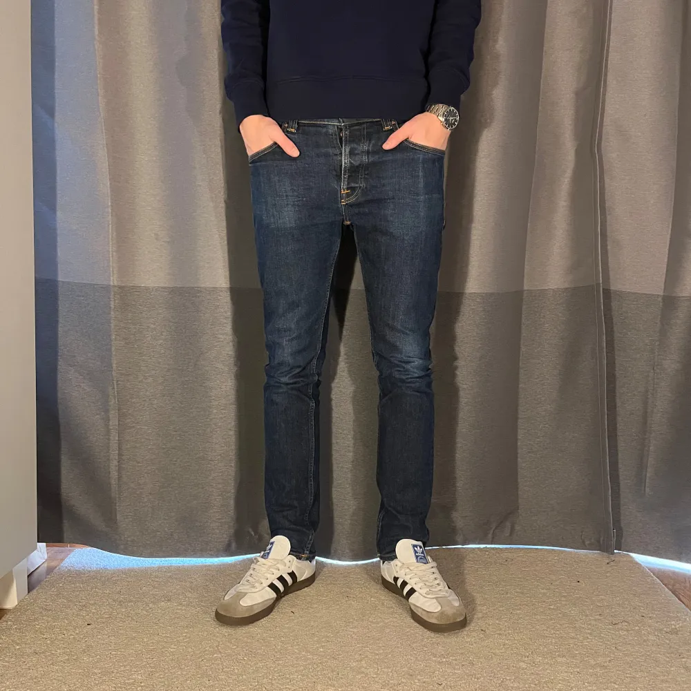 Tja! Säljer detta riktigt schyssta paret Nudie Jeans!| Modell: Grim Tim| Nypris runt 1600kr, vårt pris 399kr!| Pris går alltid att diskutera!|Vid minsta fundering tveka inte att kontakta oss via pm! //JeansLabbet                     . Jeans & Byxor.