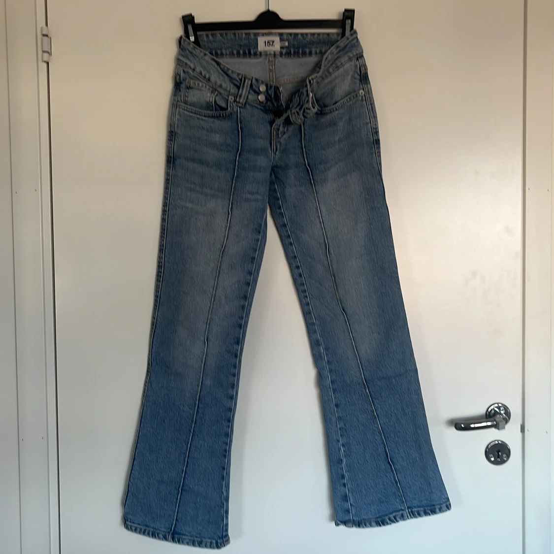 Blå jeans från Lager 157