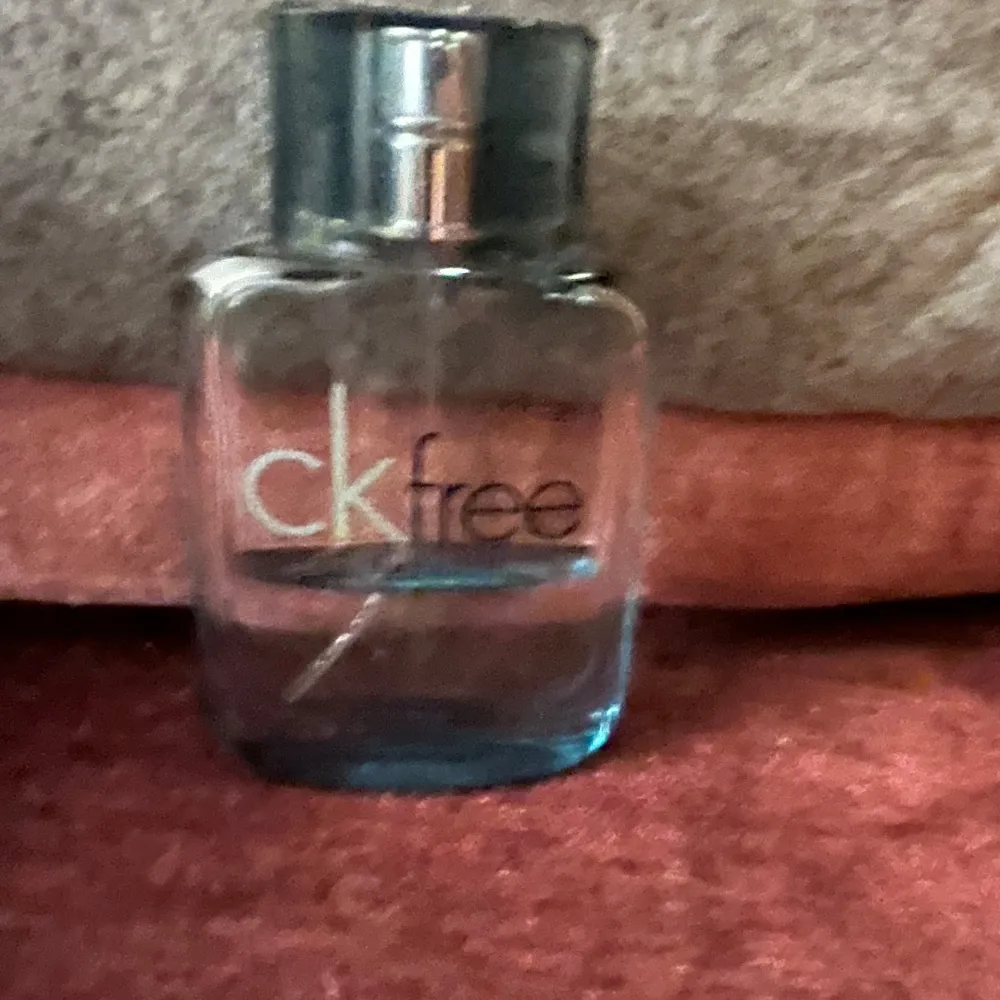 Hugo boss tonic, Calvin Klein och en Zlatan parfym. Perfume.