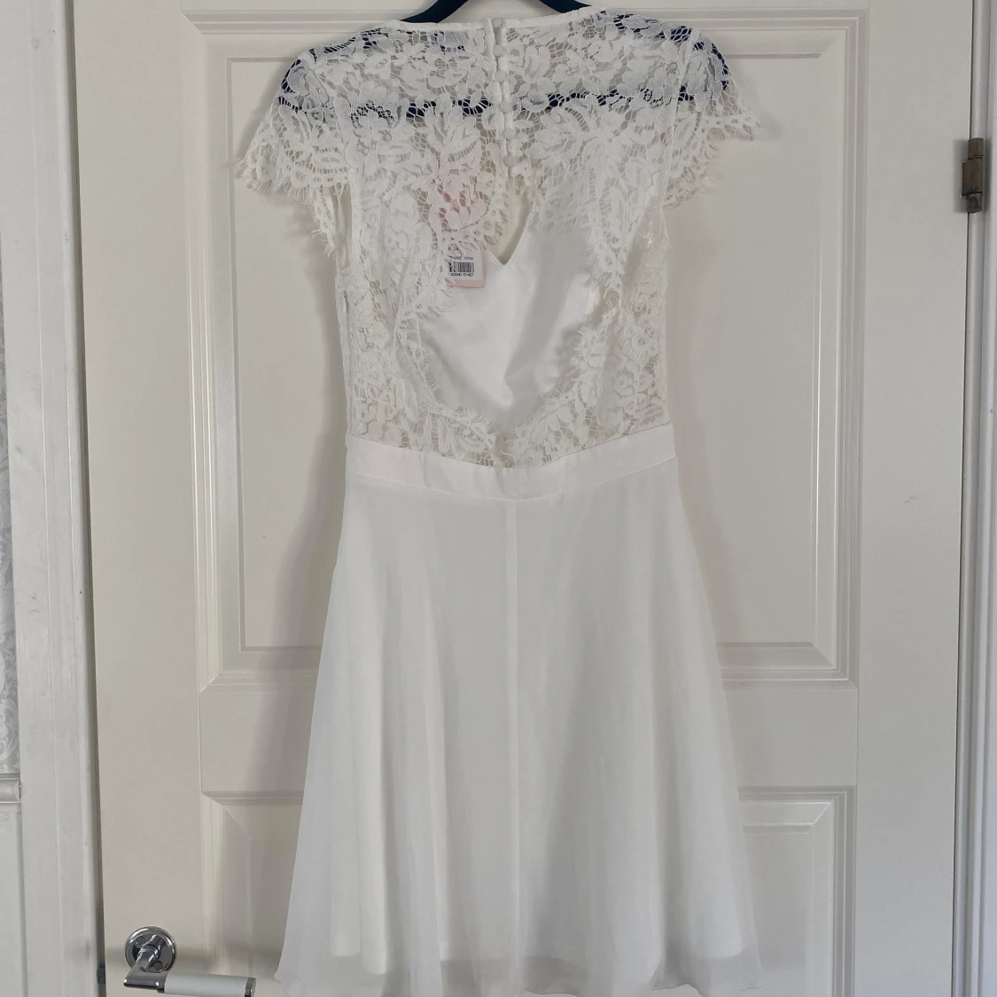 Vit studentklänning från Bubbleroom - 1