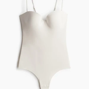 HM body  - Fin HM body som är helt slutsåld på hemsidan, den är även aldrig andvänd🫶🏽