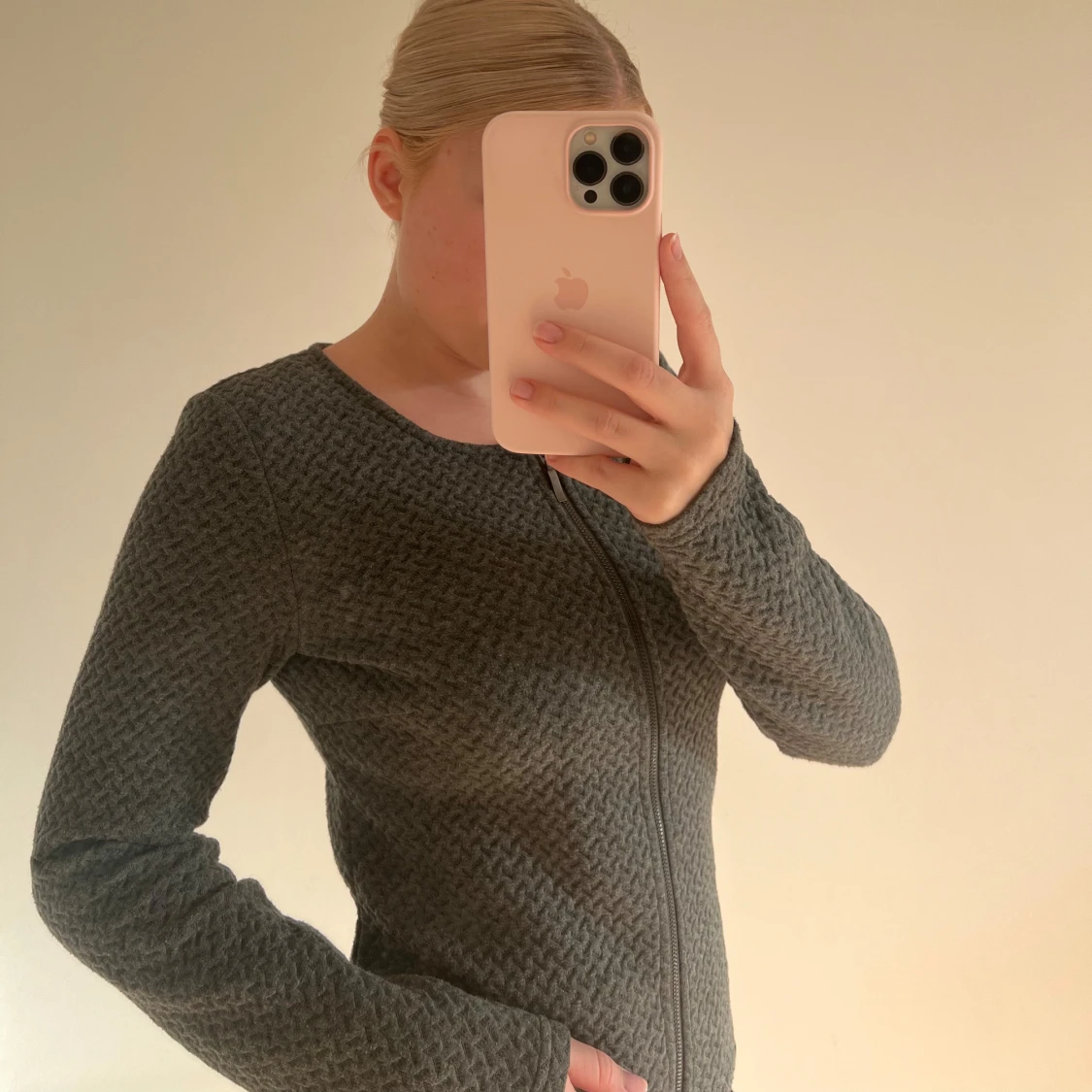 Grå kofta från VILA - 90