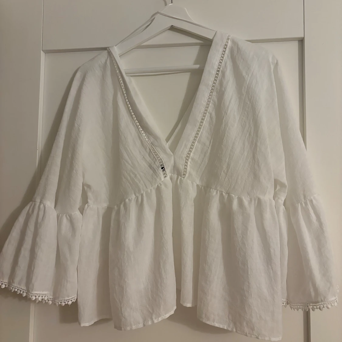 Vit blus från Zara - 90