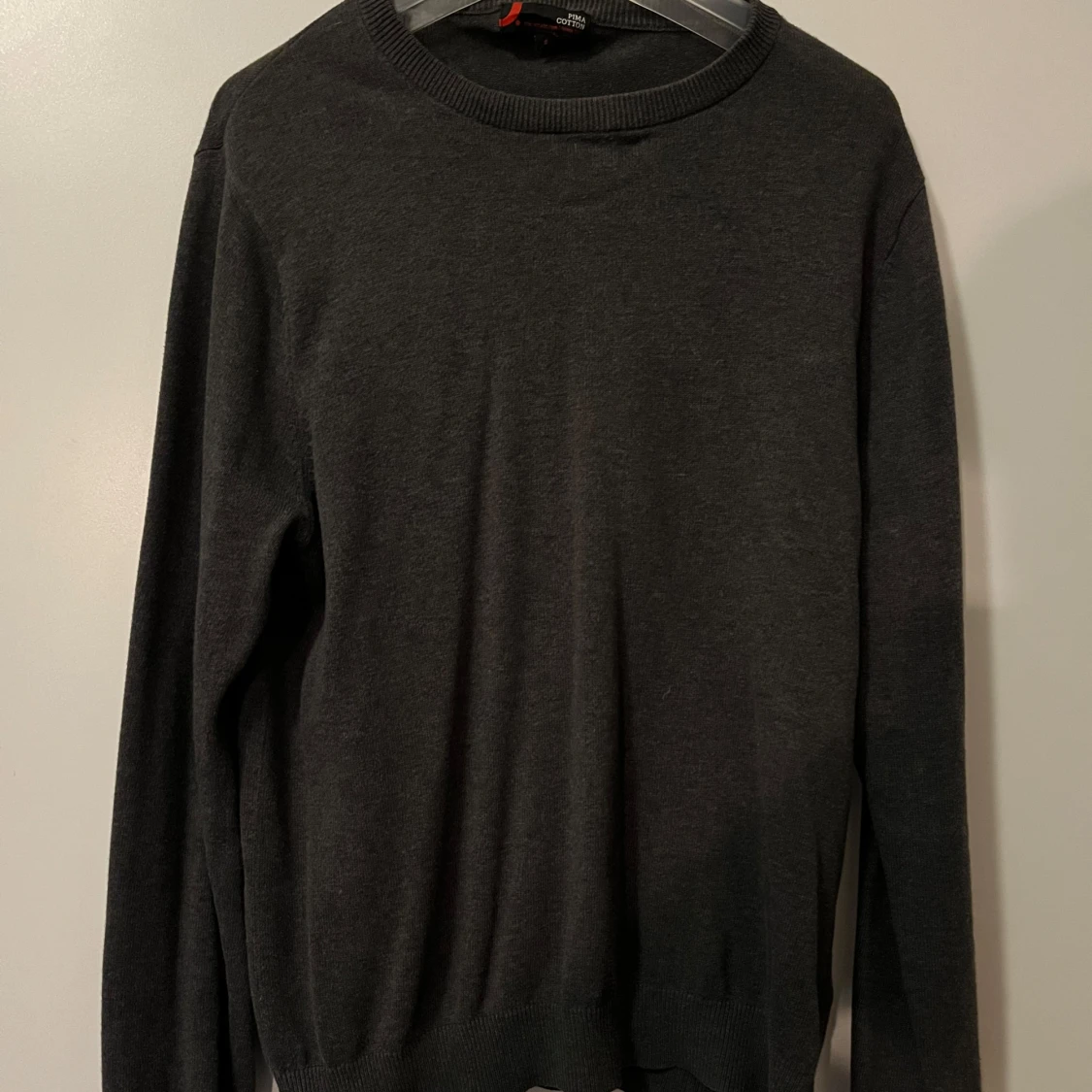 Mörkgrå tröja - Dressmann