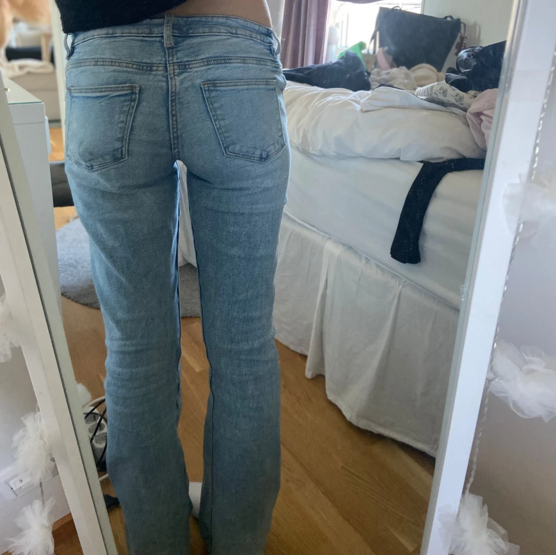 Ljusblåa Lågmidjade jeans - 91