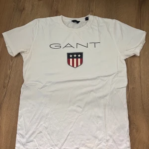 Gant T-shirt  - Gant t shirt, storlek 164, bra skick, 