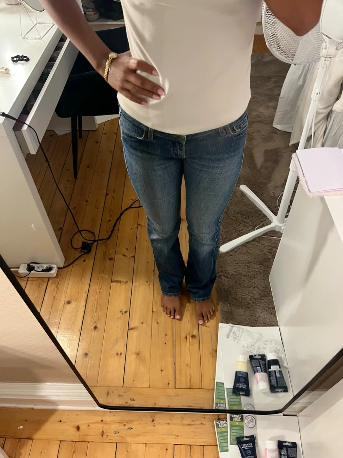 Mörkblå bootcut jeans med slitningar - 2