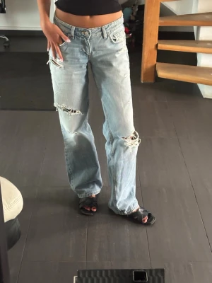 Zara jeans - Så så snygga jeans storlek 36