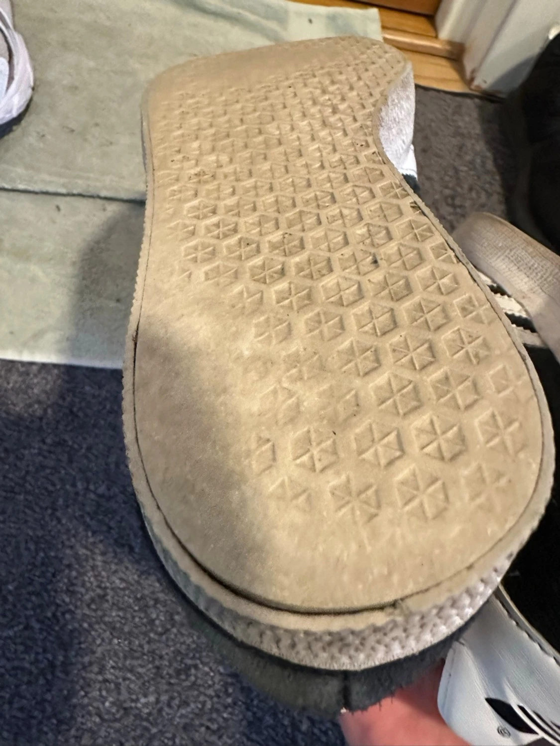 Svarta Adidas sneakers med vita detaljer - 2