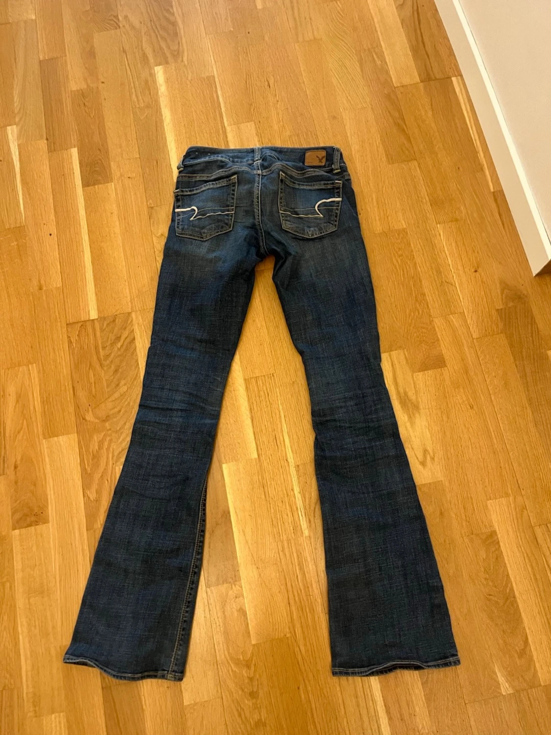 Low waist Bootcut jeans från American Eagle - 2