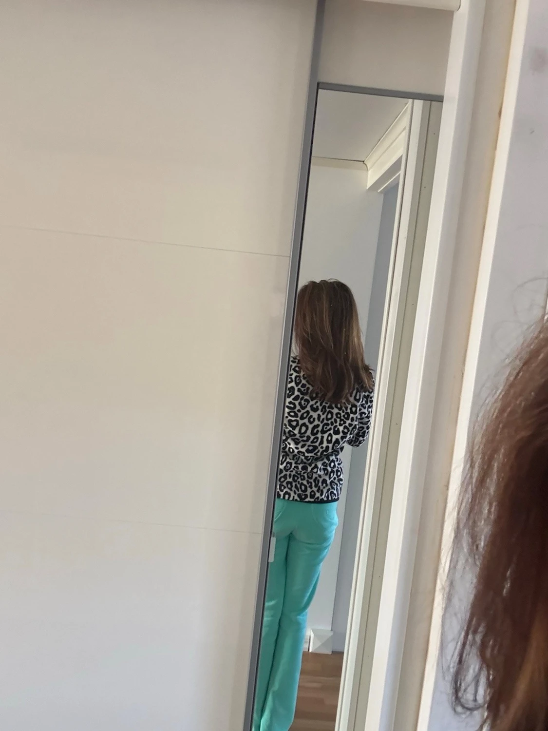 Leopardmönstrad ziptröja - 1