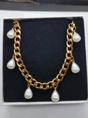 Handgjort halsband med pärlor  - Material-rostfritt stål.  Kedjetjocklek-7mm . #6