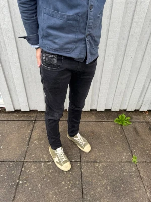 Replay Anbass jeans - Replay jeans - Modell: Anbass - Storlek: W32/L30 - skick: 9/10 - Nypris runt 2000kr