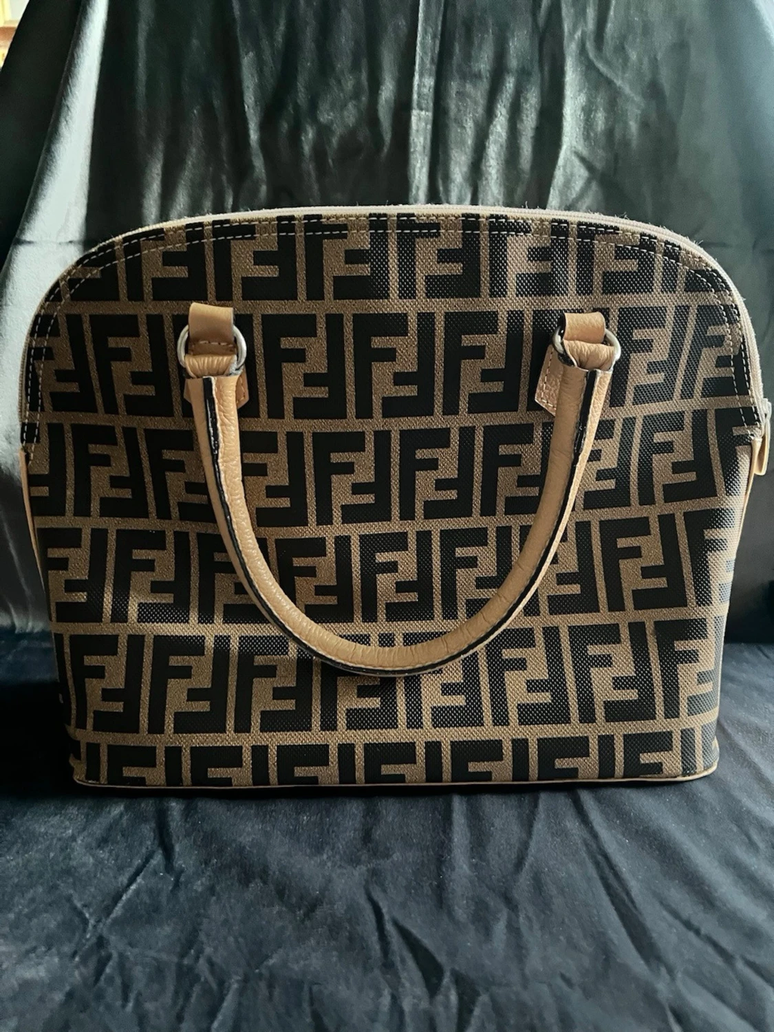 Fendi väska - 2