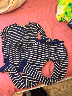 Pyjamas - Jätte söt amerikansk stil pyjamas 