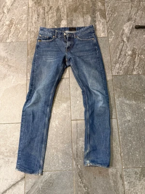 Tiger of Sweden jeans 29/32  - Tiger of Sweden jeans i mycket bra skick. 29/32. Tvättas innan leverans