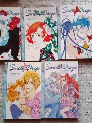 SnowDrop Manga 5st - 5st böcker, volym 1,2,3,4,6   snowdrop manga översatt till Svenska från koreansk artist
