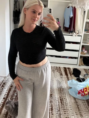 Tröja - M - Tröja storlek M pris 30kr
