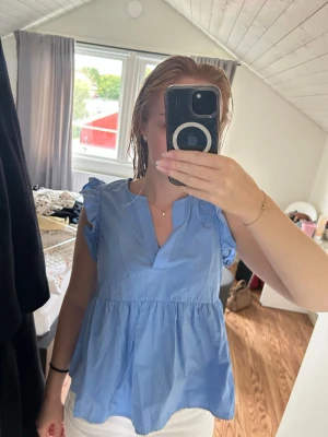 Blå blus  - Super gullig 