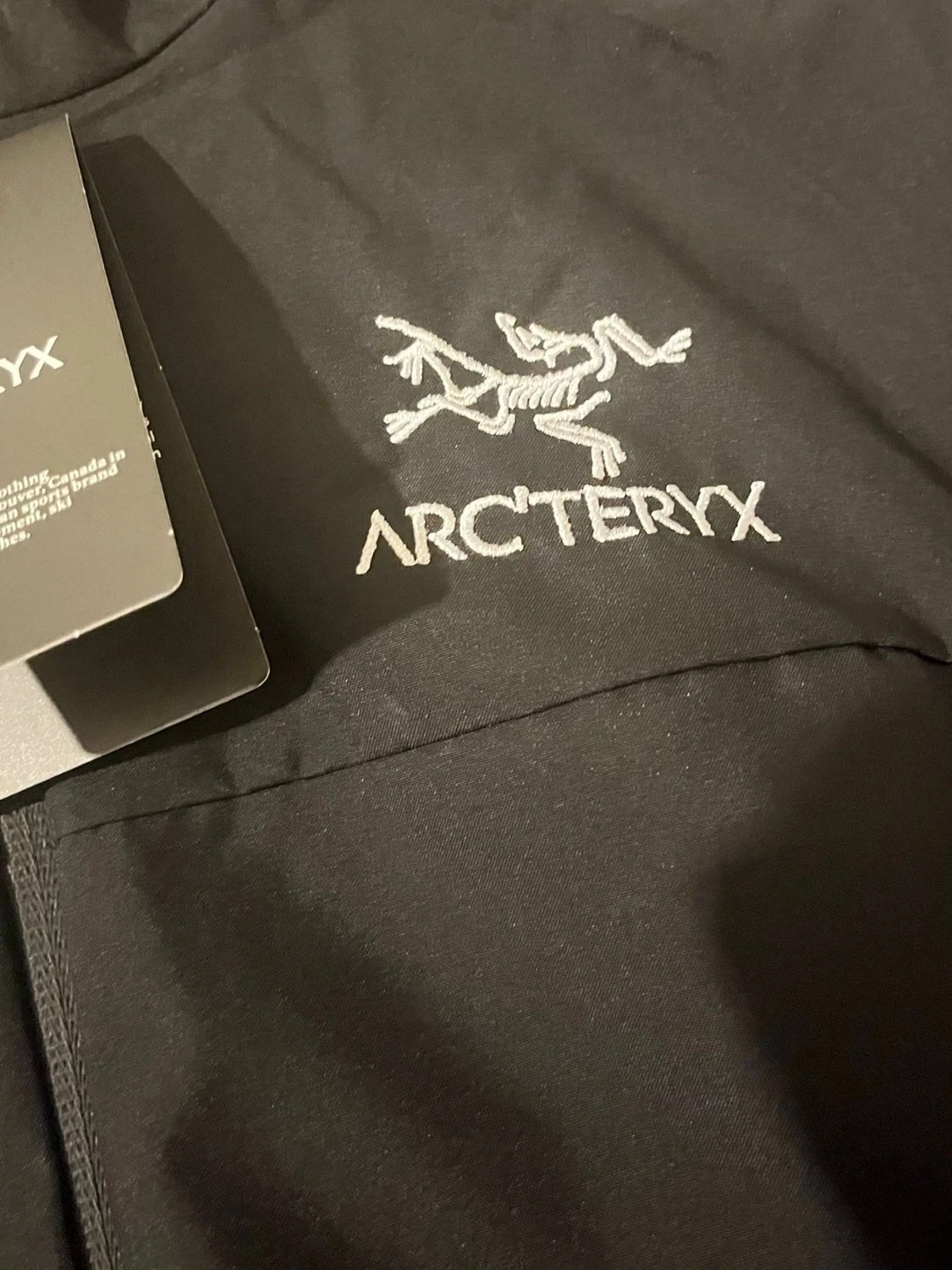 Svart vindjacka från Arc'teryx - 1