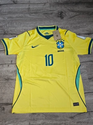 Neymar  - ..
